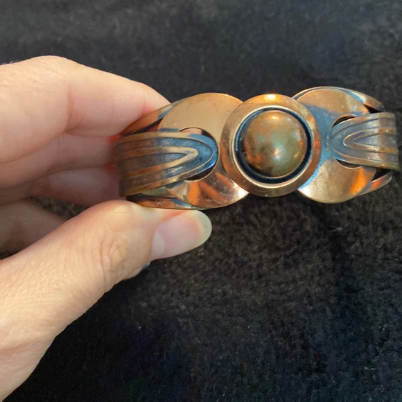 Art Deco Bracelet - Picture 2 of 5